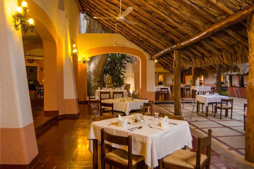 Villas Arqueologicas Чичен-Ица Ресторан фото